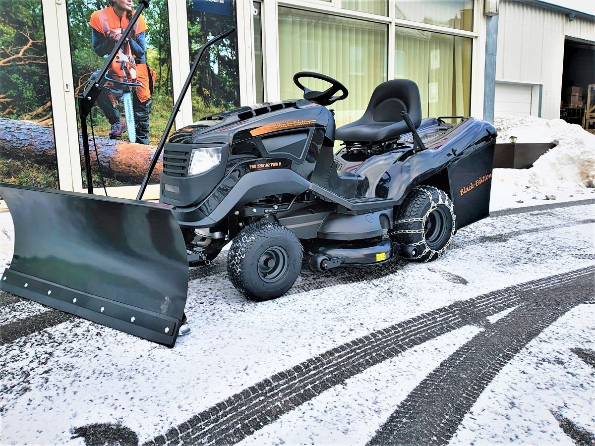 226102-Twin-H-Winter_01 Black Edition Pro 226/102 Twin H mit Winterpaket 120 Plus – Bild 1