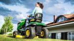 JOHN DEERE Rasentraktor X127 – Bild 5
